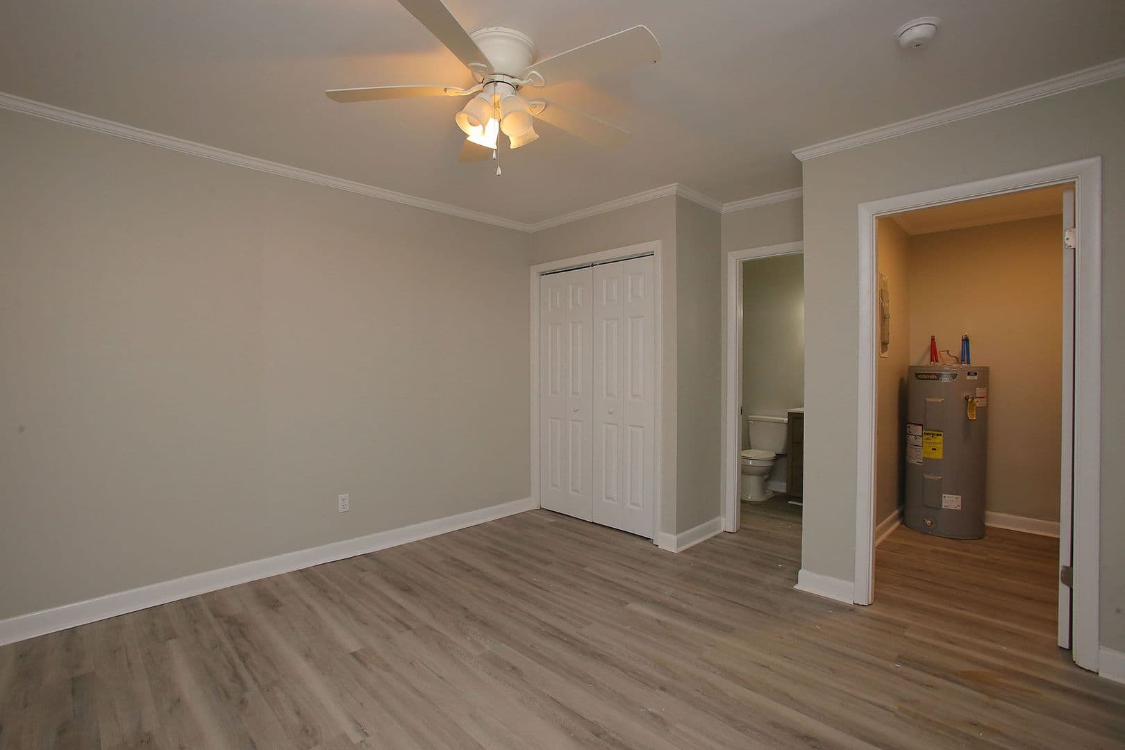 Columbia Apartment: 7251 Patricia Dr.