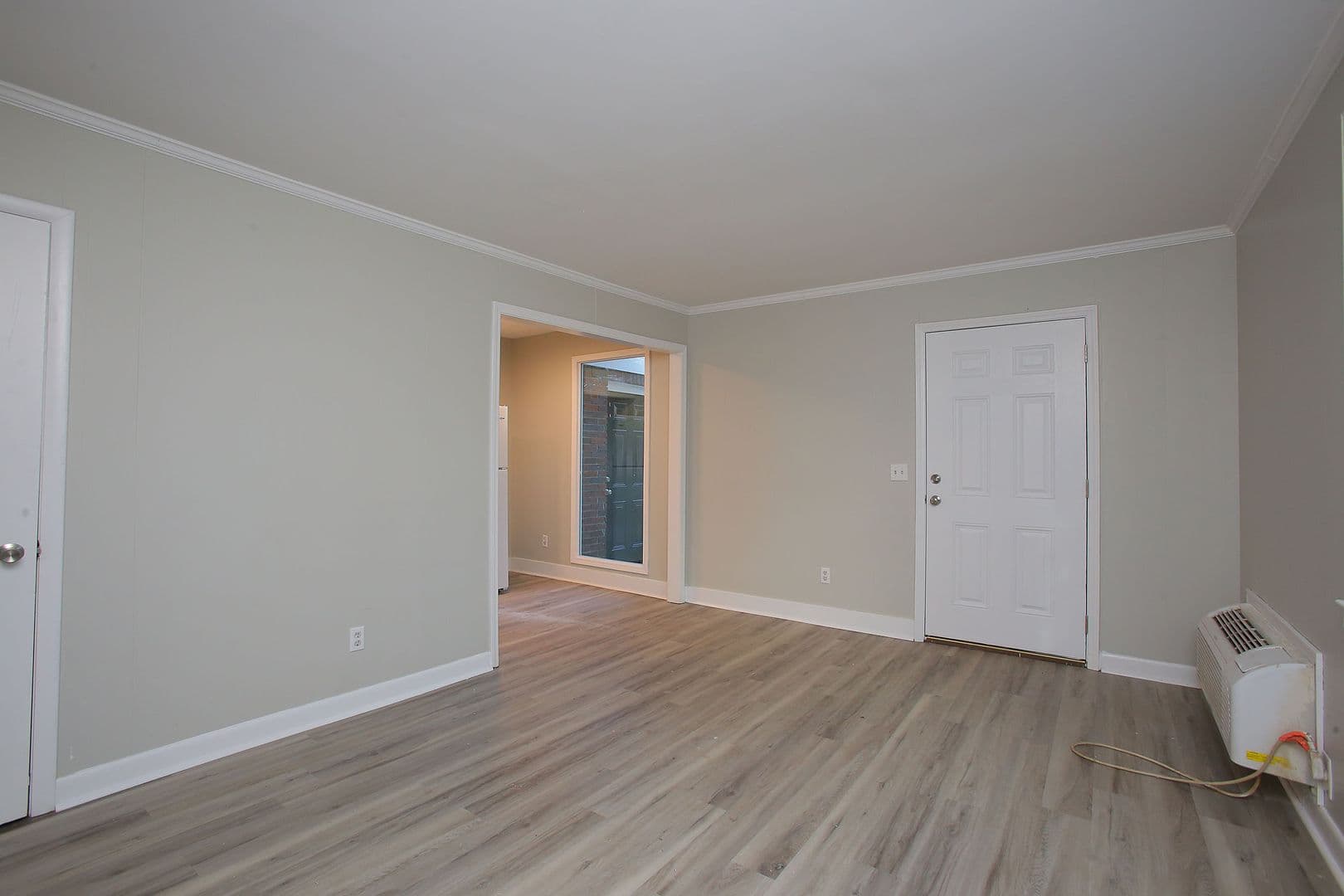 Columbia Apartment: 7251 Patricia Dr.