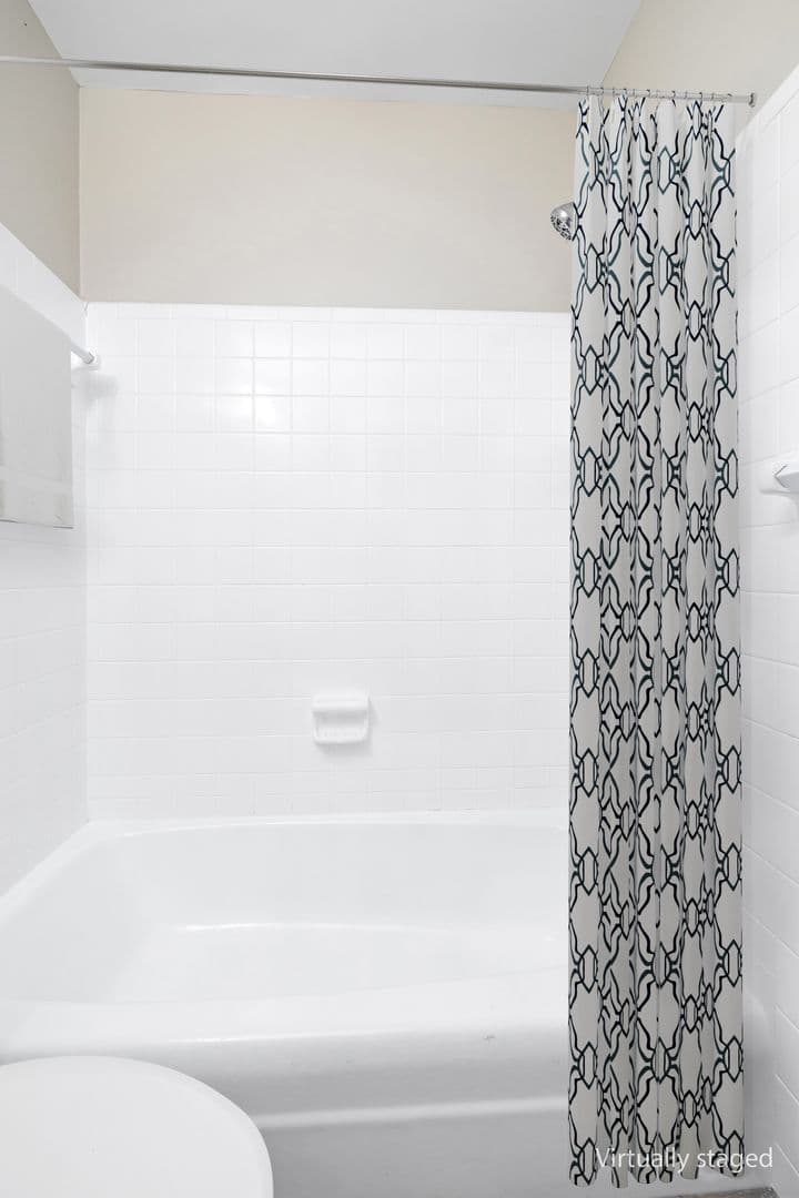 Sumter Apartment: 11 Highland Avenue
