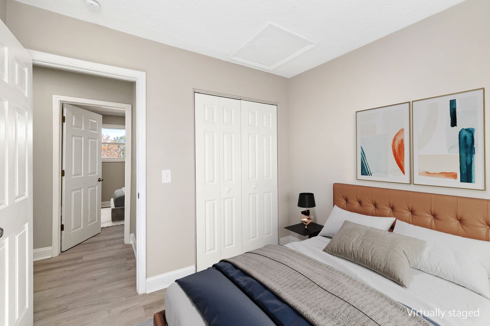 Sumter Apartment: 934-938 Houck St