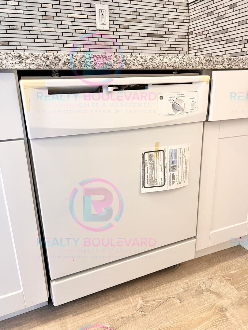 Reno Apartment: 651 Elko Ave,