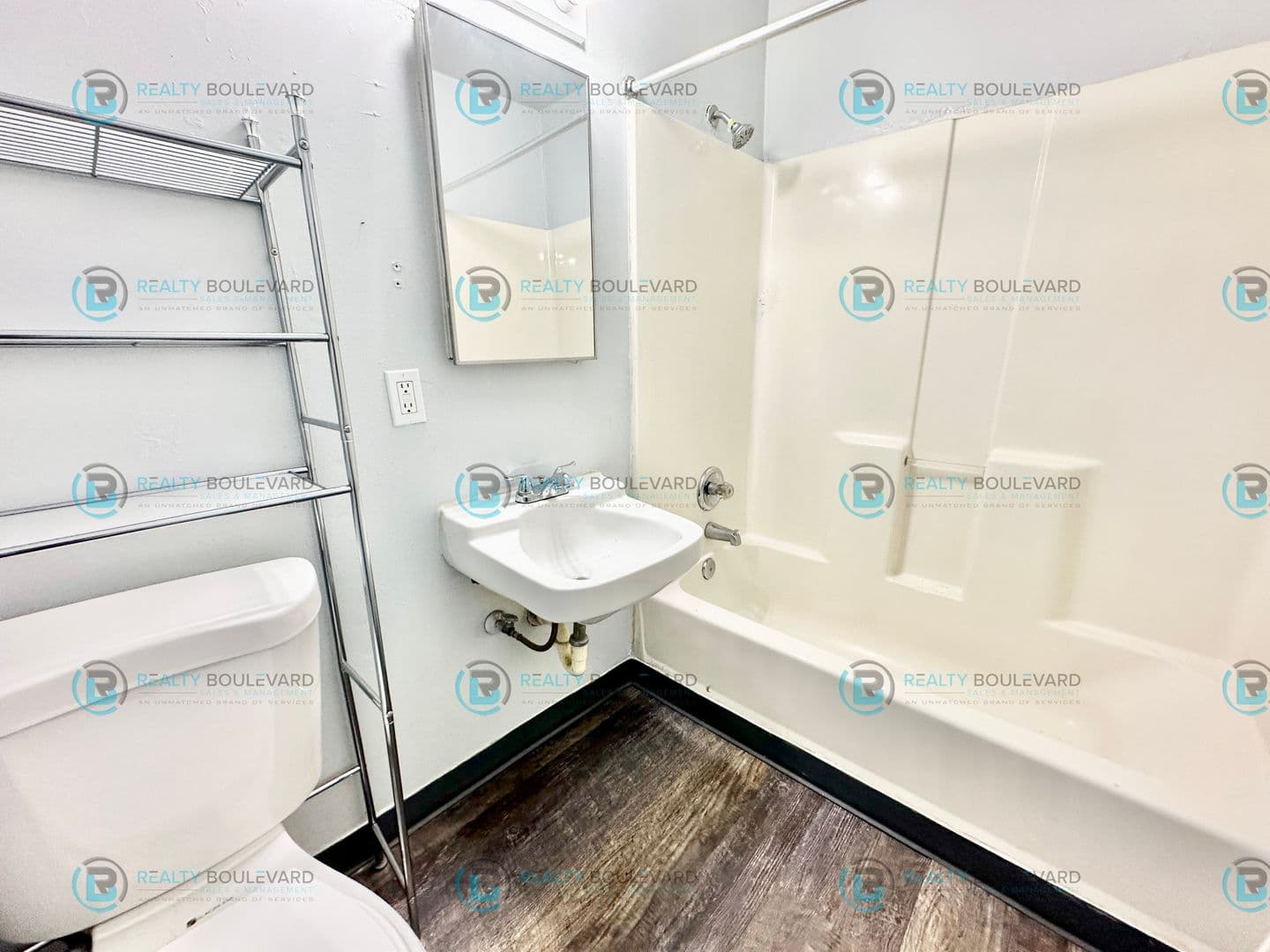 Reno Apartment: 929 Willow St