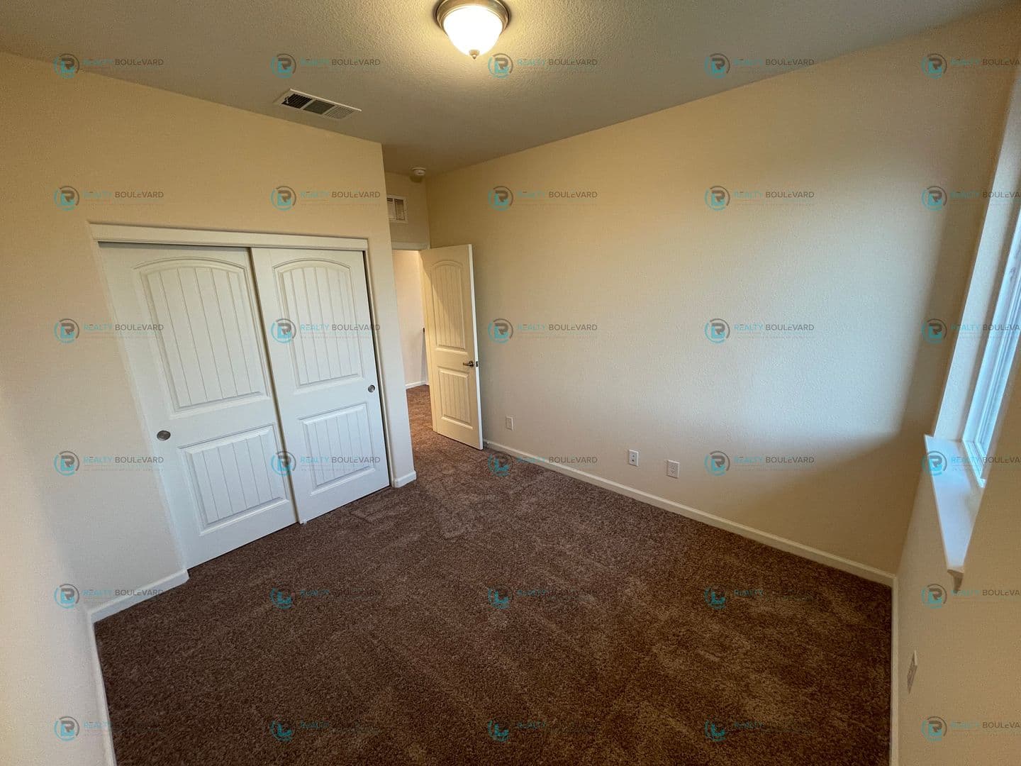 Carson City House: 1011 Middle Gate Rd