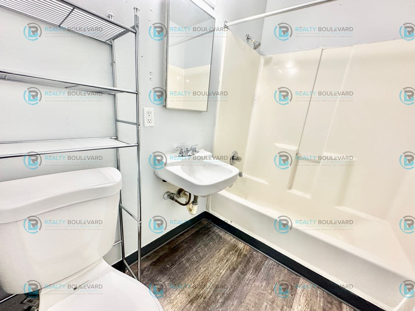 Reno Apartment: 929 Willow St
