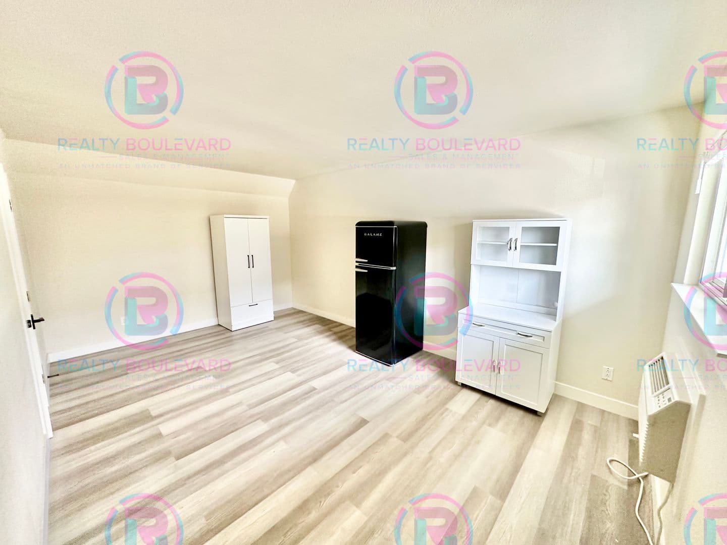 Reno Apartment: 520 University Way