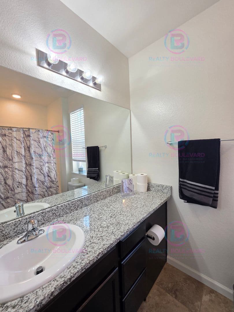 Sparks House: 3010 Sterling Ridge Cir
