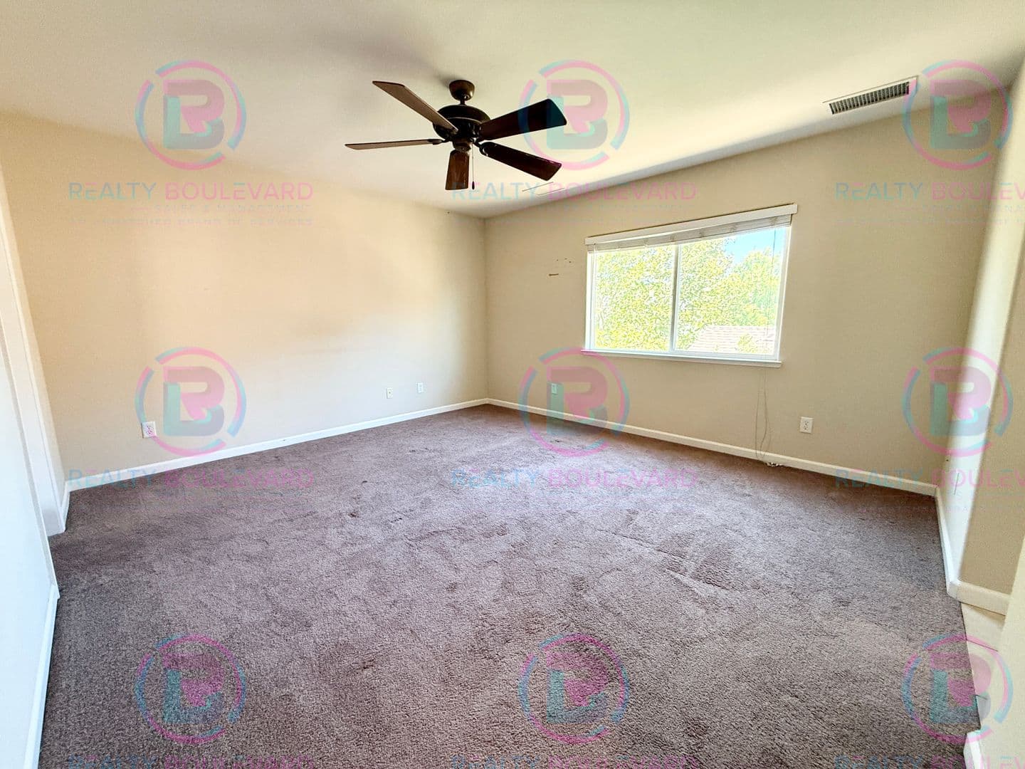 Reno House: 1905 Cave Rock Rd