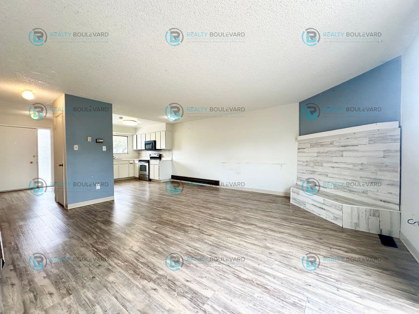 Reno House: 527 Smithridge Park