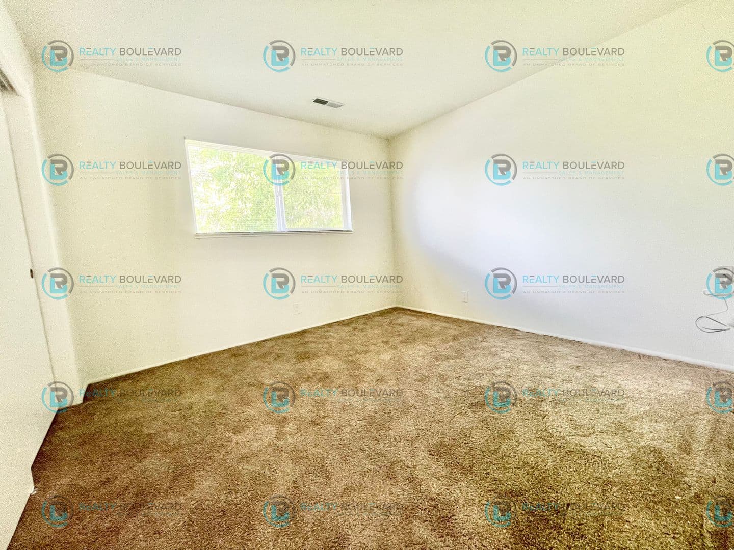 Reno Apartment: 1200-1206 Parkview St