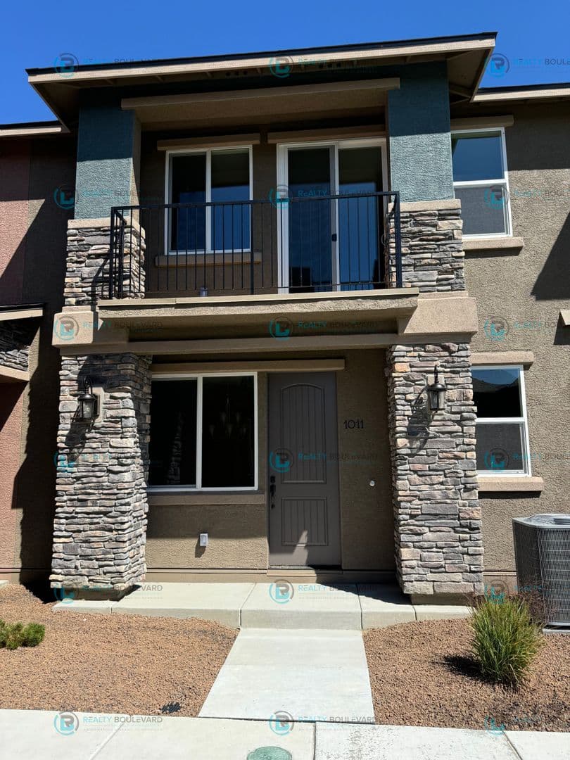 Carson City House: 1011 Middle Gate Rd