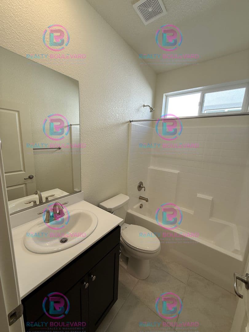 Carson City House: 1405 Bravestone Ave