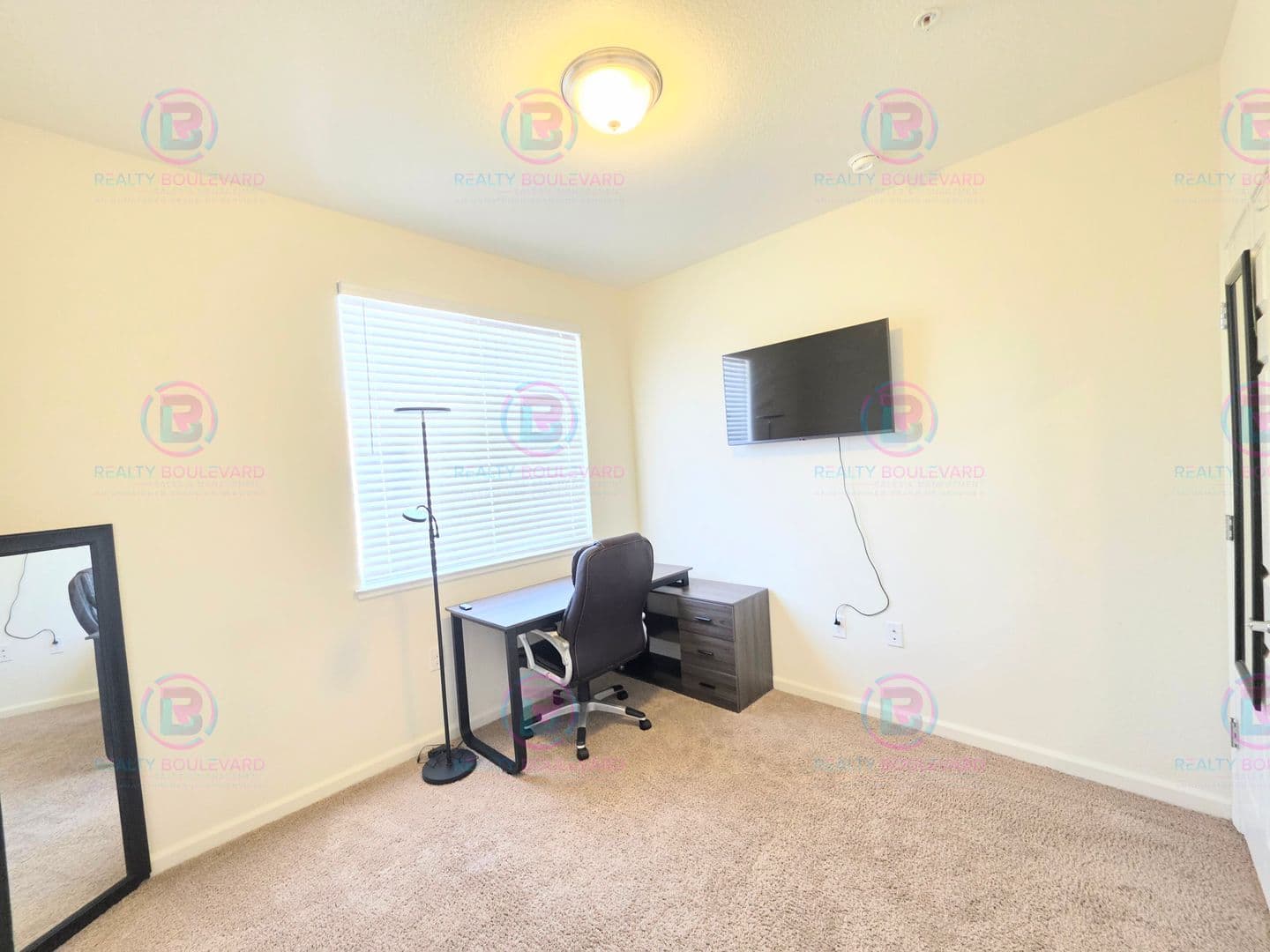 Sparks House: 3010 Sterling Ridge Cir