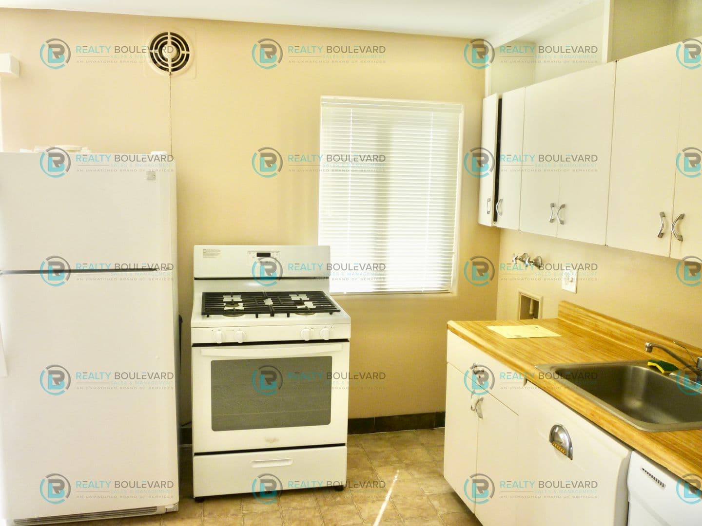 Sparks House: 1404 Probasco Way