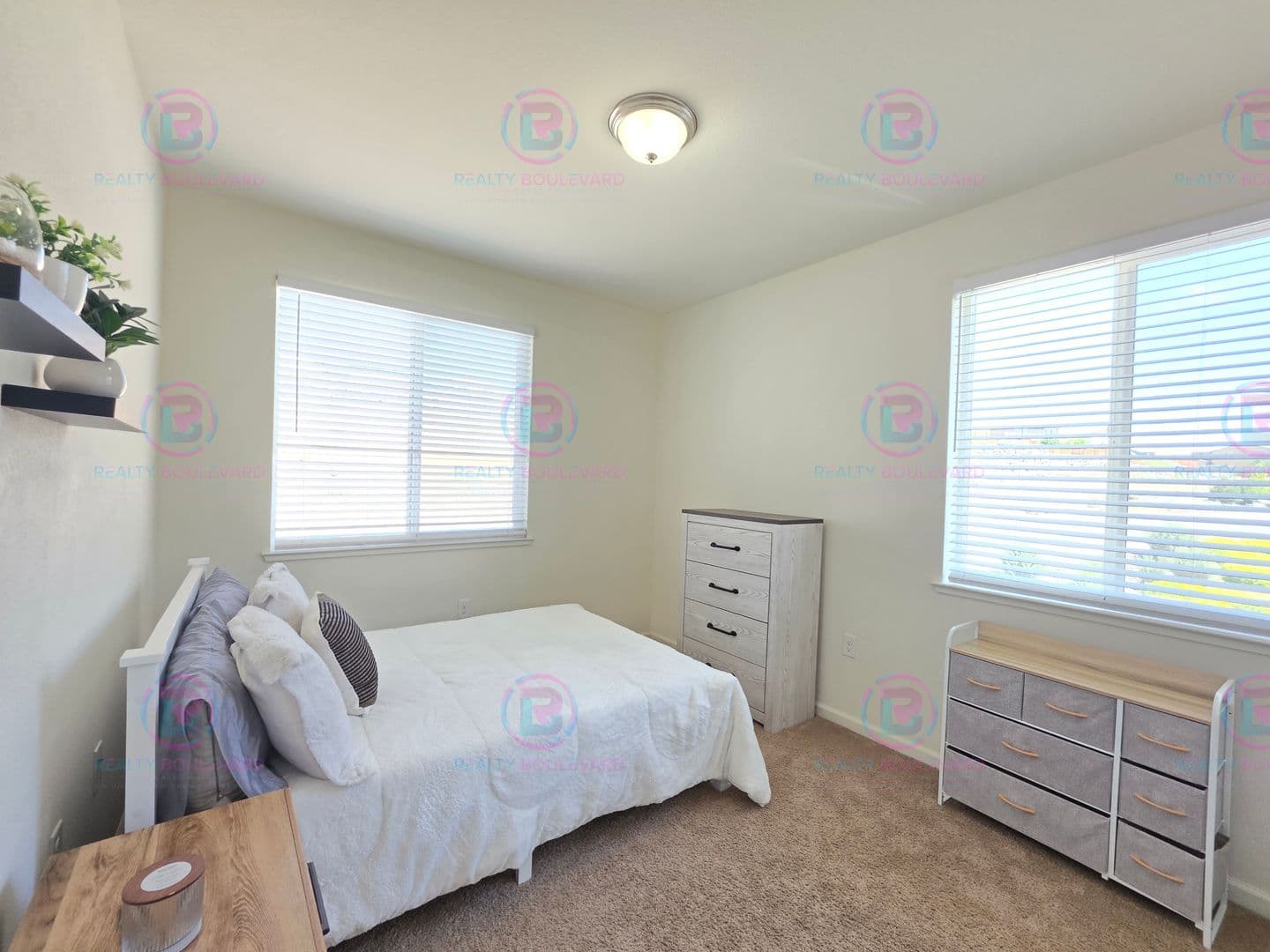 Sparks House: 3010 Sterling Ridge Cir