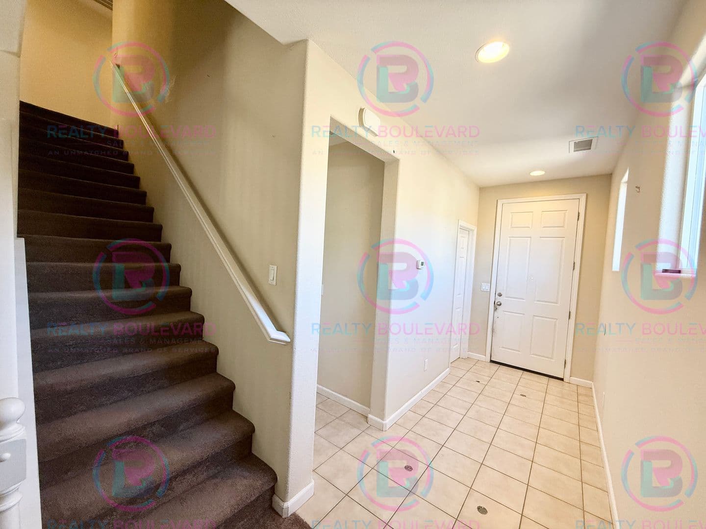 Reno House: 1905 Cave Rock Rd