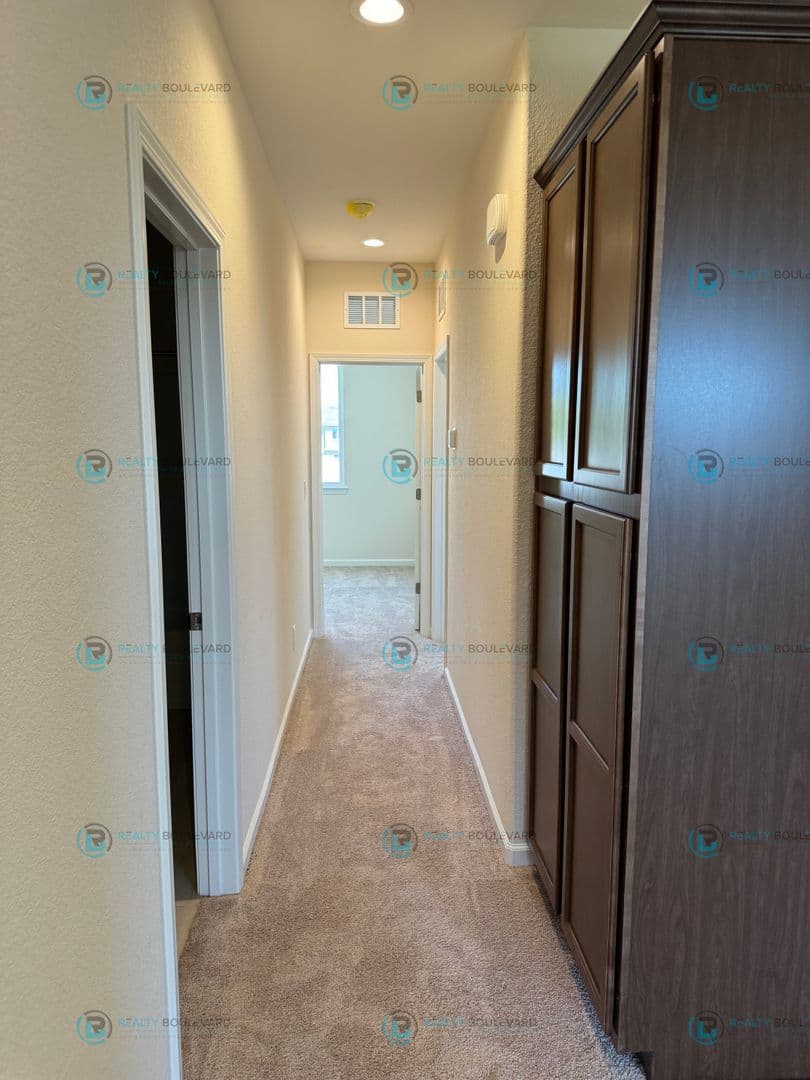 Carson City House: 1011 Middle Gate Rd