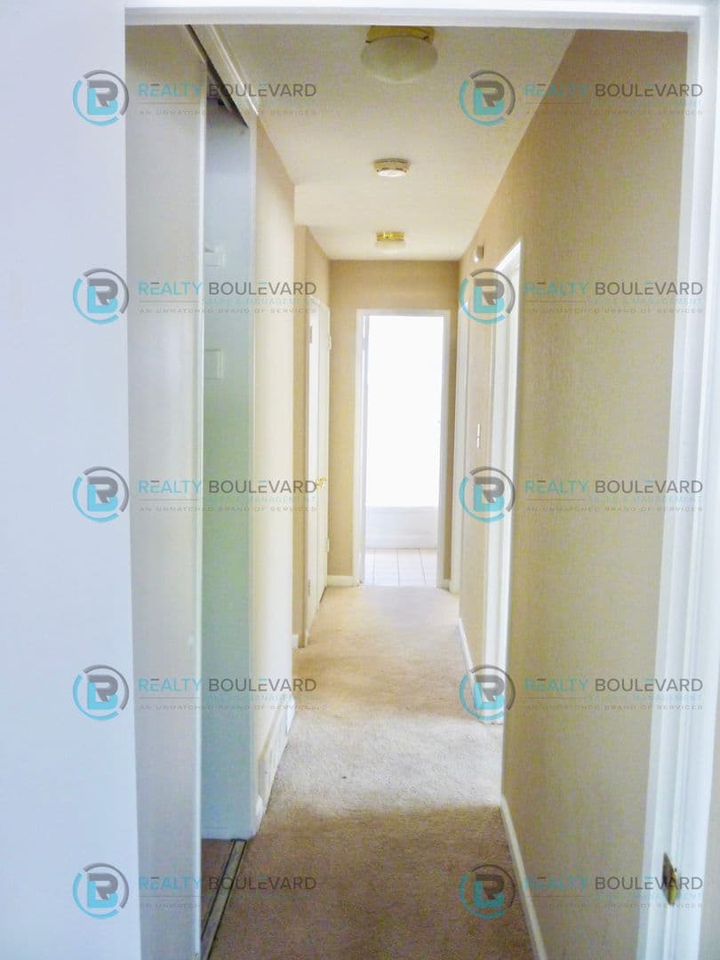 Sparks House: 1404 Probasco Way