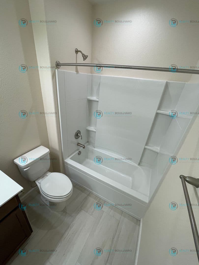 Carson City House: 1011 Middle Gate Rd