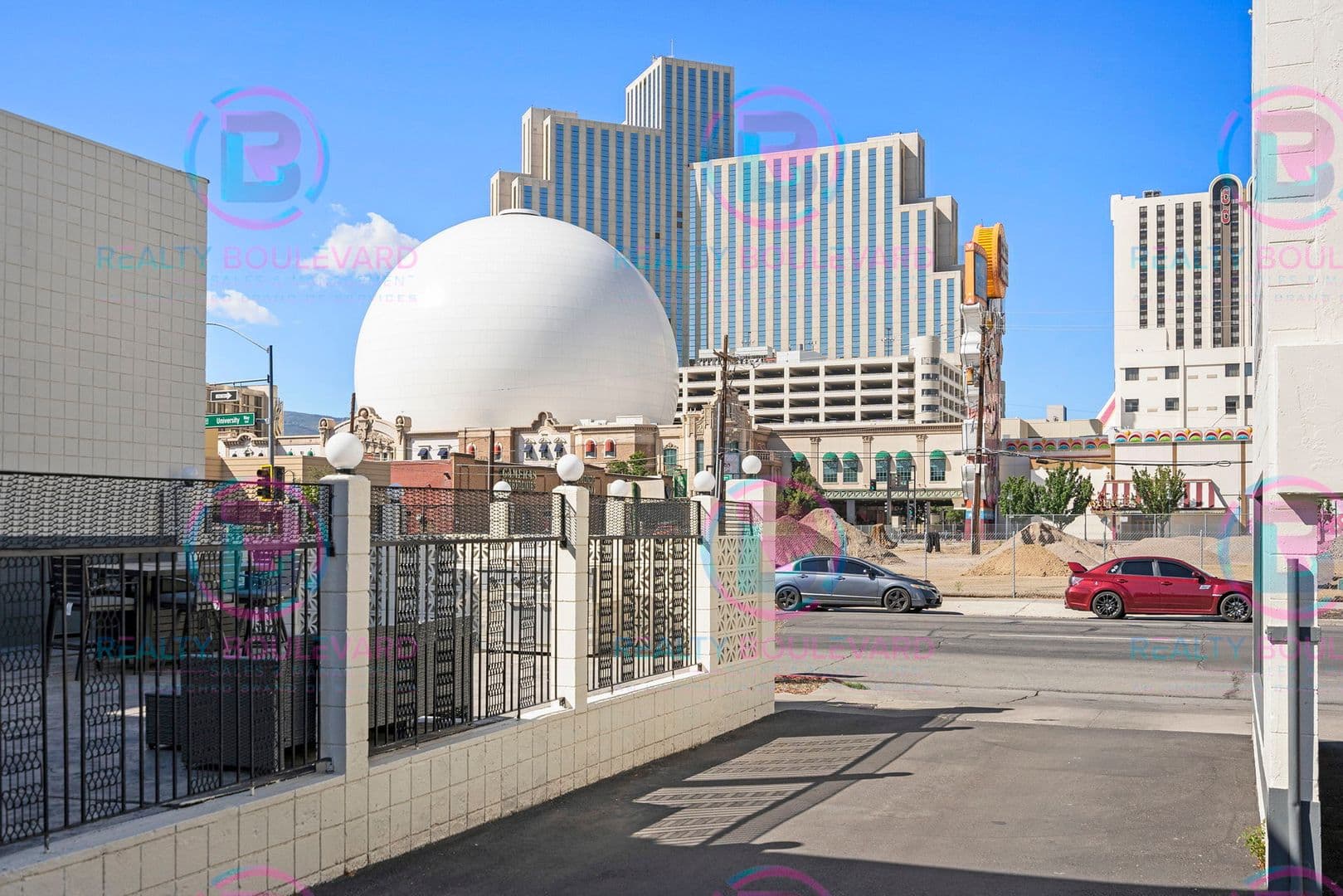 Reno Apartment: 520 University Way