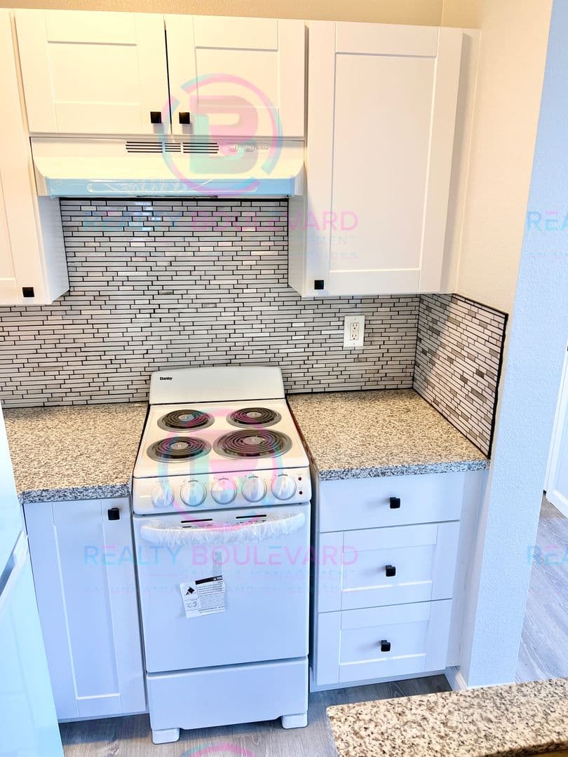 Reno Apartment: 651 Elko Ave,