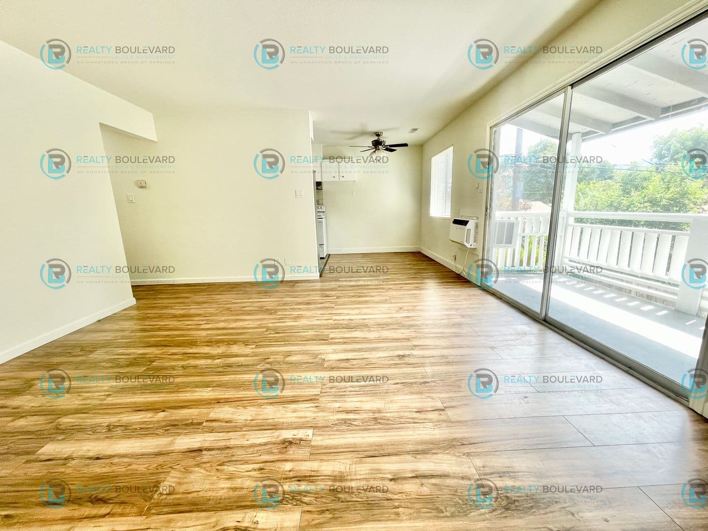 Reno Apartment: 1200-1206 Parkview St