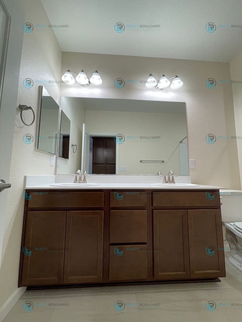 Carson City House: 1011 Middle Gate Rd