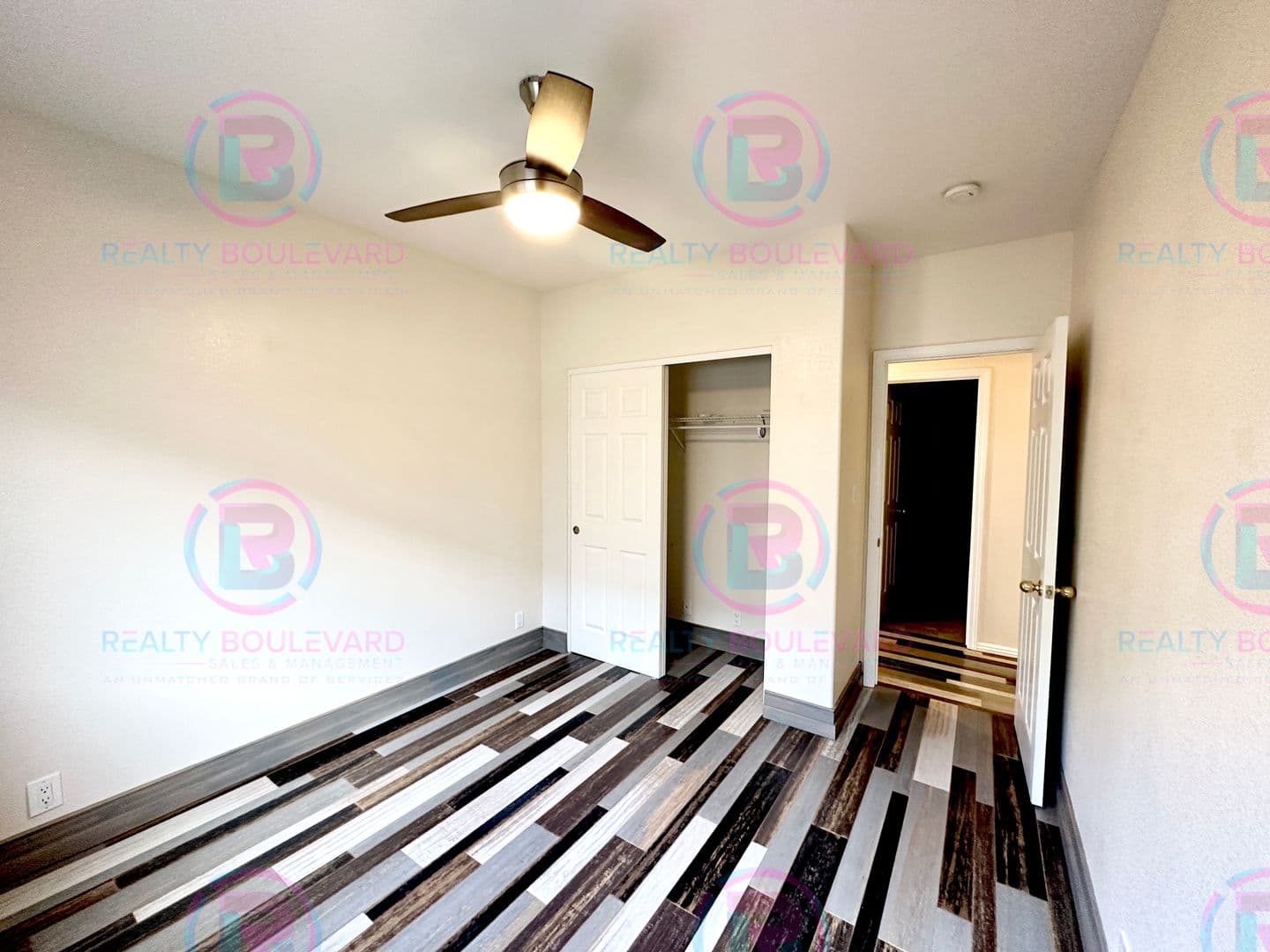 Sparks House: 930 Del Sol