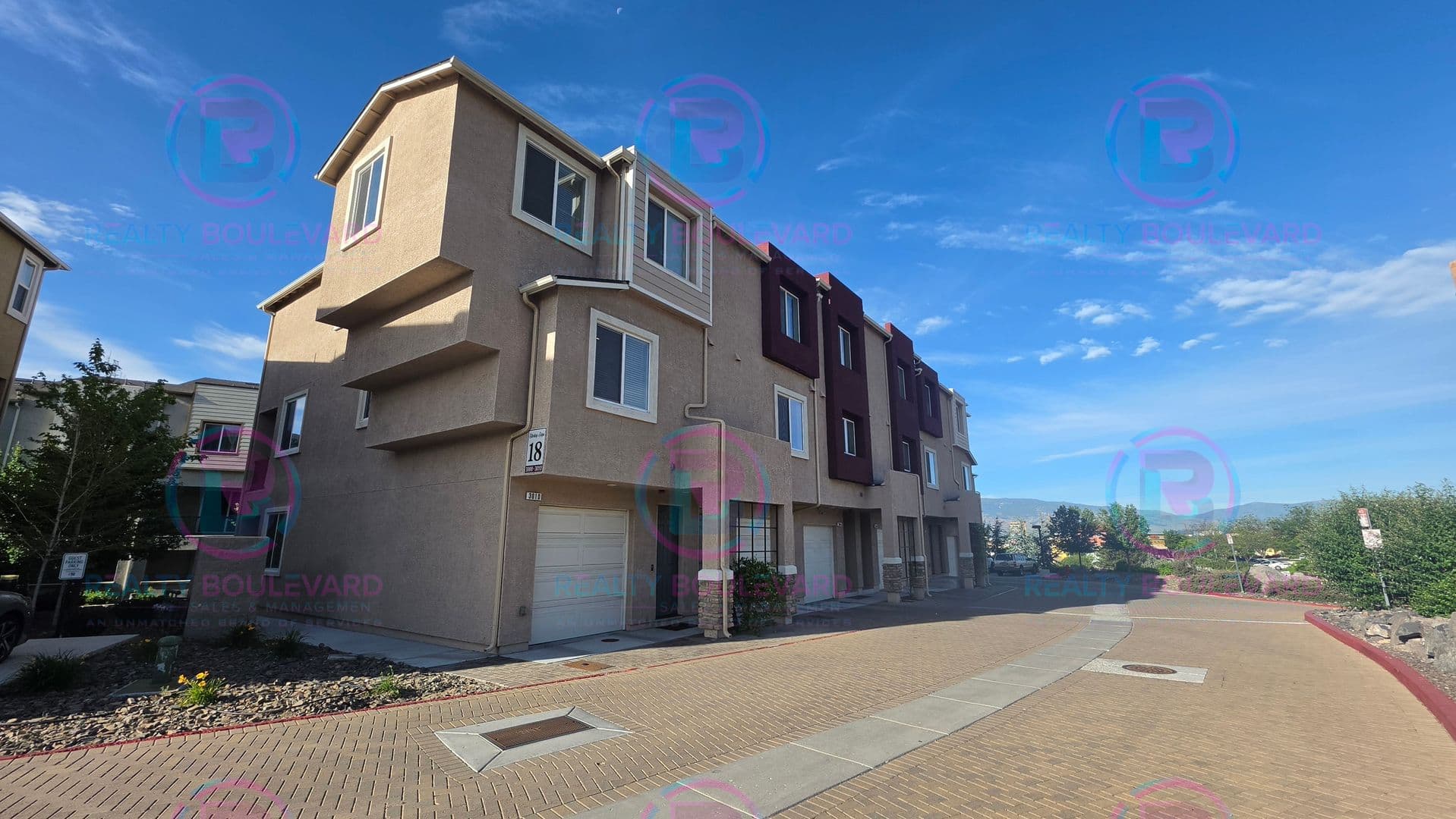 Sparks House: 3010 Sterling Ridge Cir