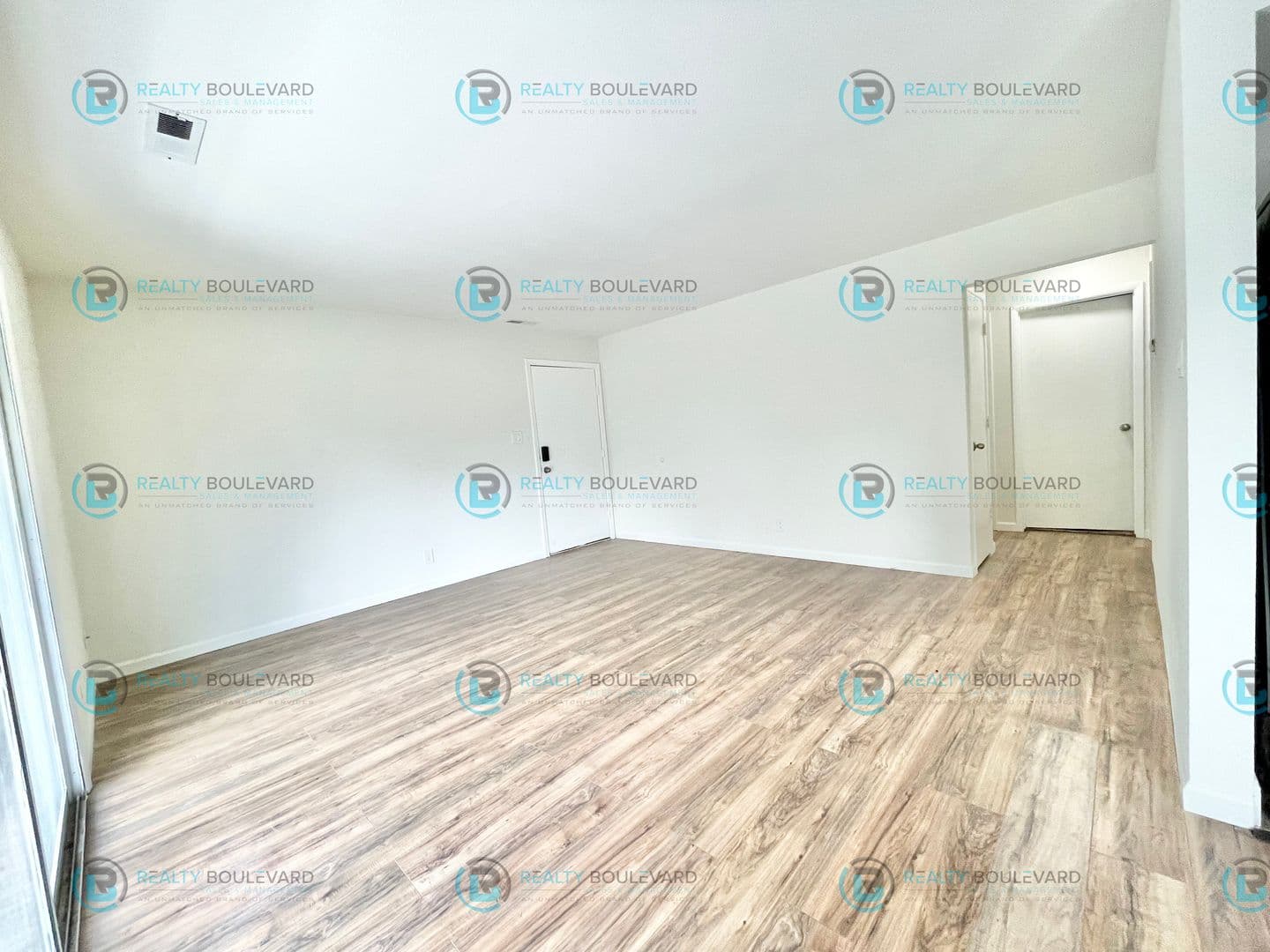 Reno Apartment: 1200-1206 Parkview St