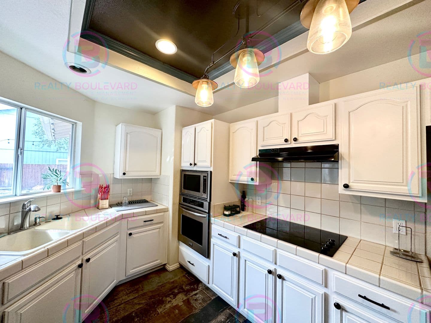 Sparks House: 930 Del Sol