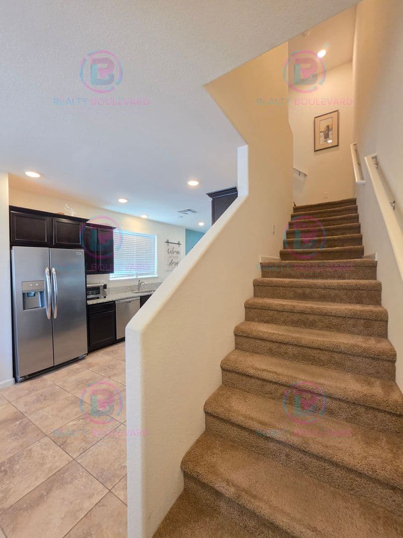 Sparks House: 3010 Sterling Ridge Cir