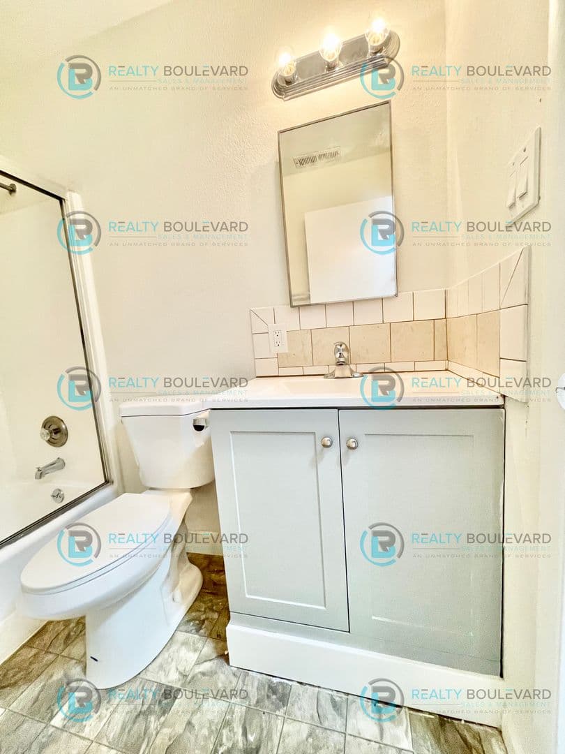 Reno Apartment: 1200-1206 Parkview St