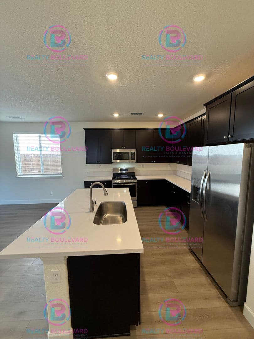 Carson City House: 1405 Bravestone Ave