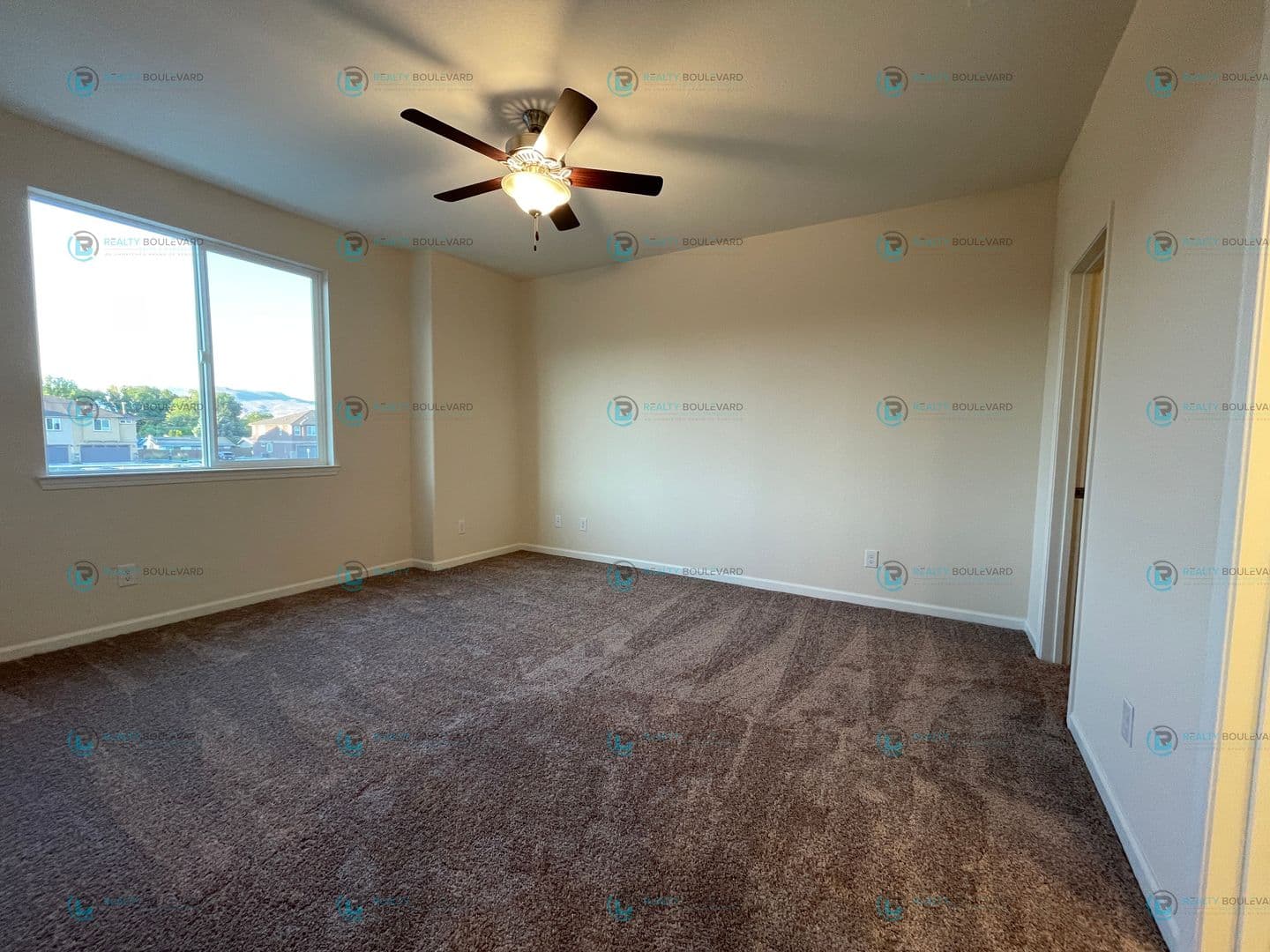 Carson City House: 1011 Middle Gate Rd