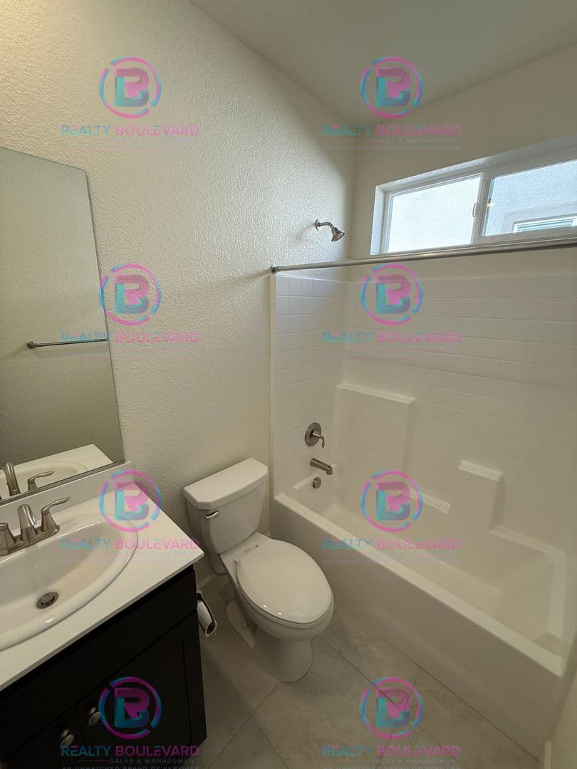 Carson City House: 1405 Bravestone Ave