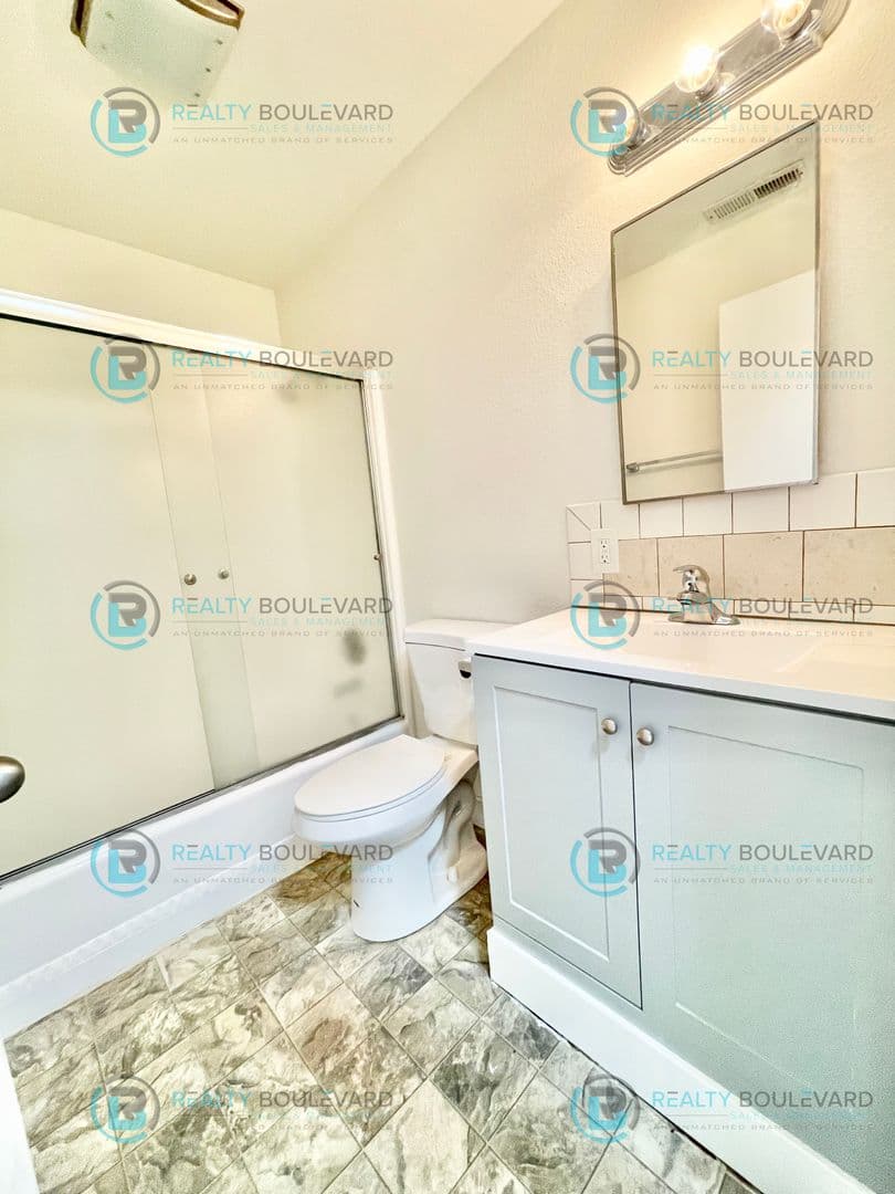 Reno Apartment: 1200-1206 Parkview St