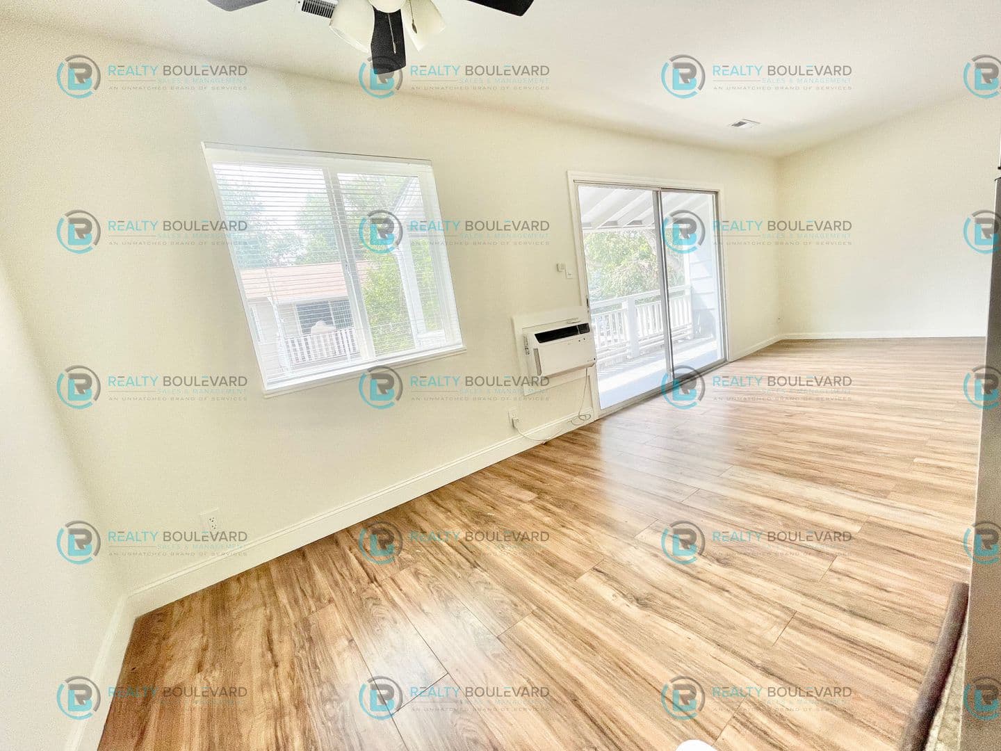 Reno Apartment: 1200-1206 Parkview St