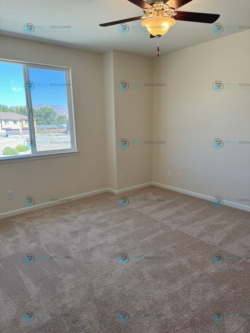 Carson City House: 1011 Middle Gate Rd