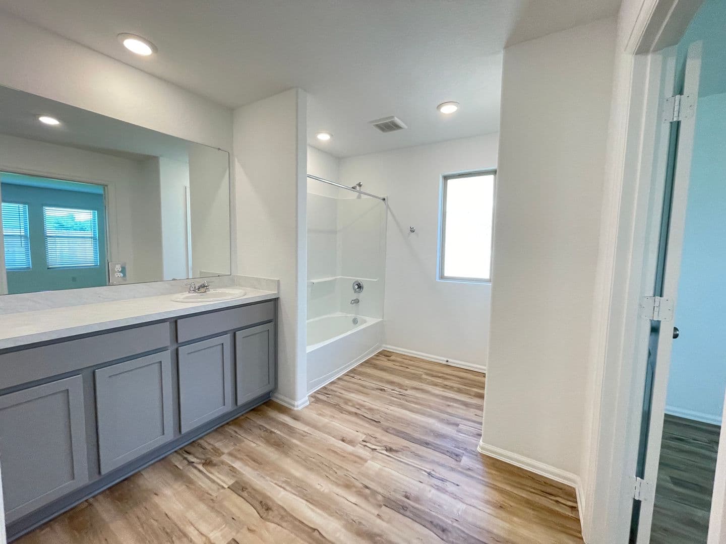 Richmond House: 3219 Aster Meadow Way