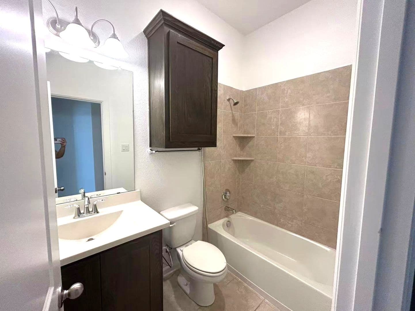 Richardson House: 1134 Alpine Dr