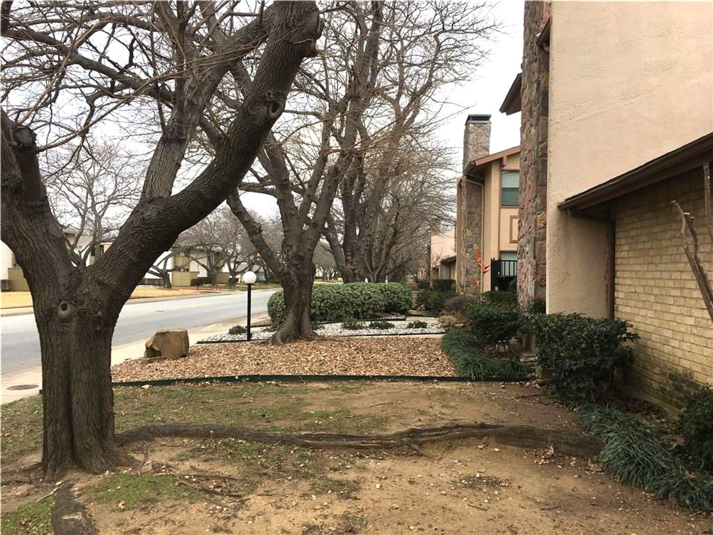 Dallas House: 5616 Harvest Hill Rd
