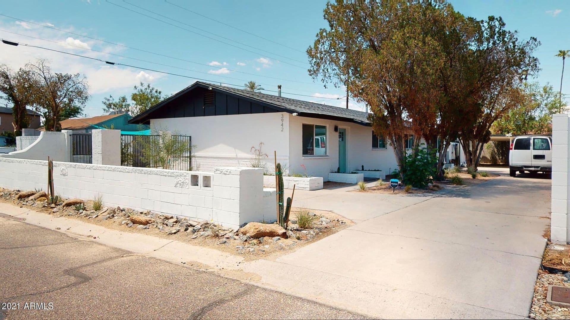Phoenix House: 3942 E Earll Dr #1