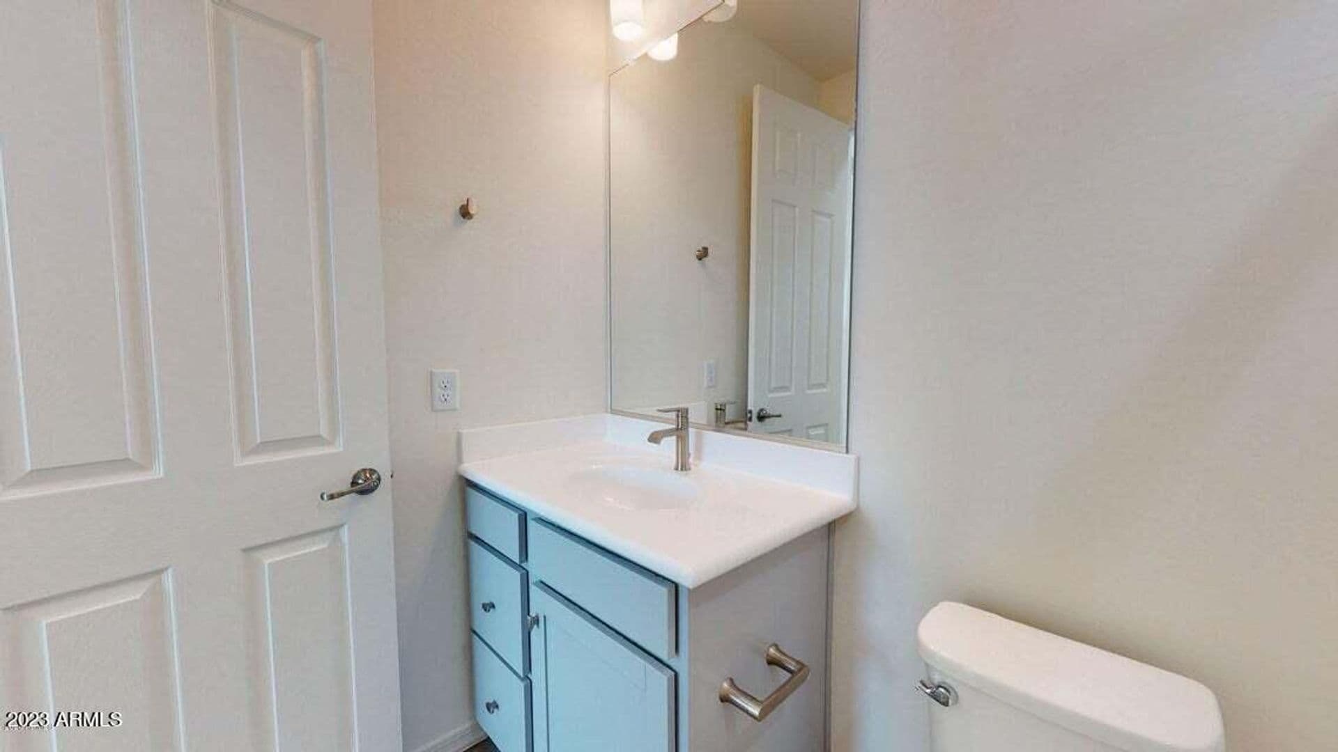 Chandler House: 1107 S Vine St