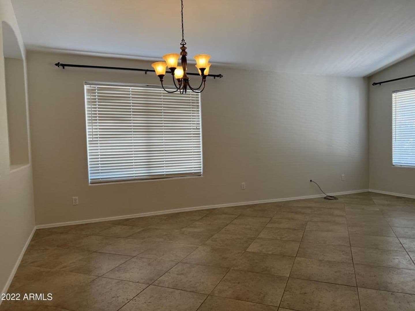 Peoria House: 7922 W Ross Ave