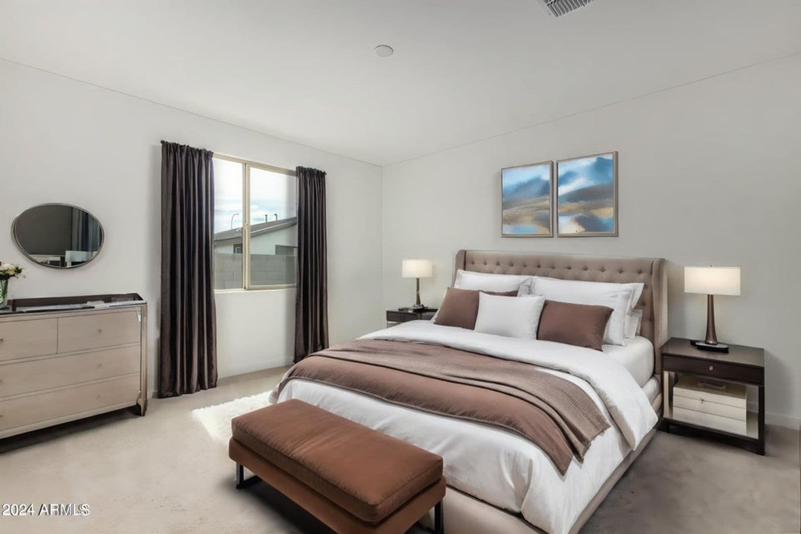 Avondale House: 10773 W Baden St