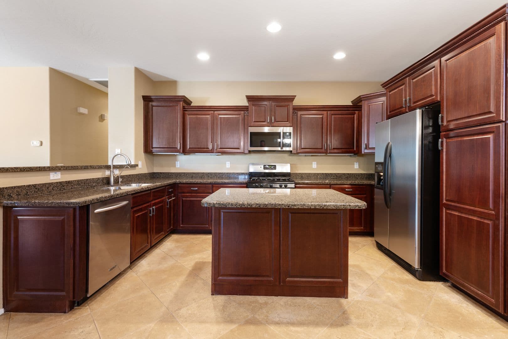 Gilbert House: 2992 E Ravenswood Dr