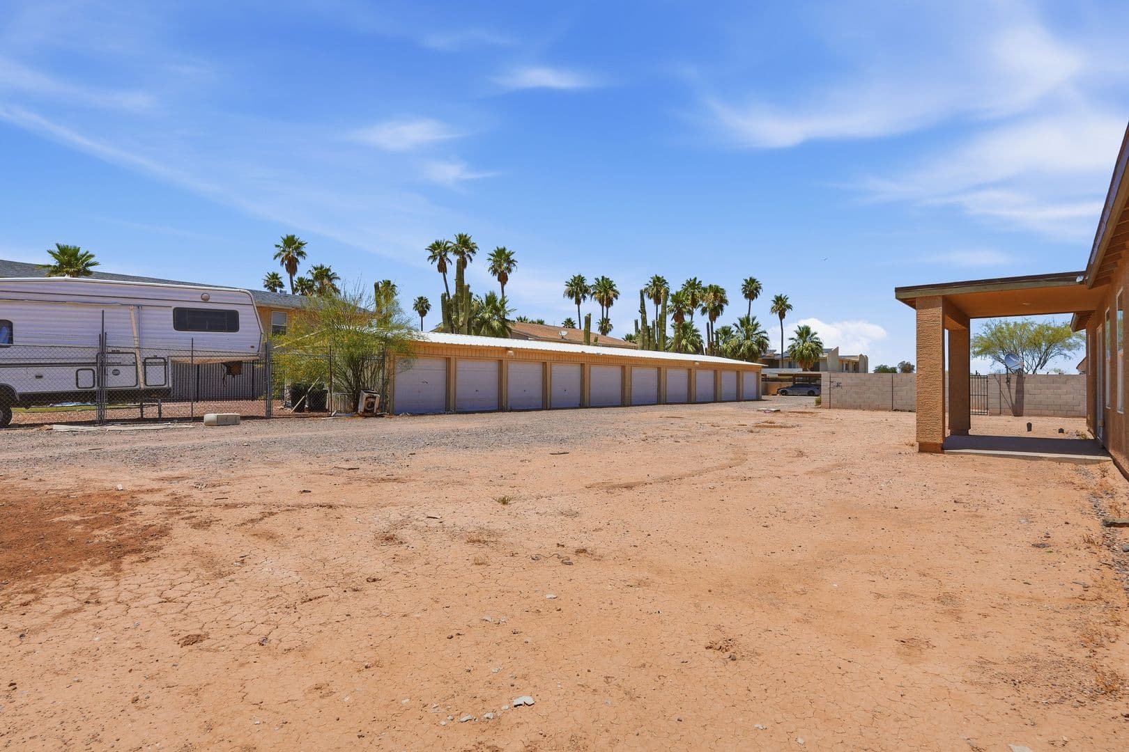 Arizona City House: 15610 S Moon Valley Rd