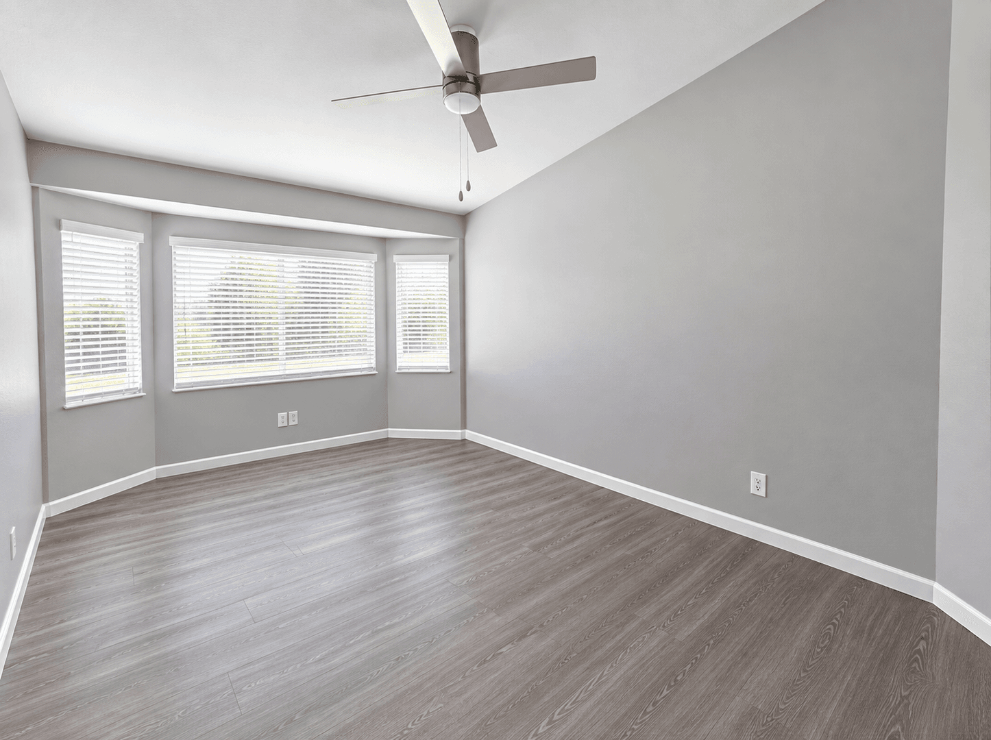 Phoenix House: 8520 W Palm Ln #1101