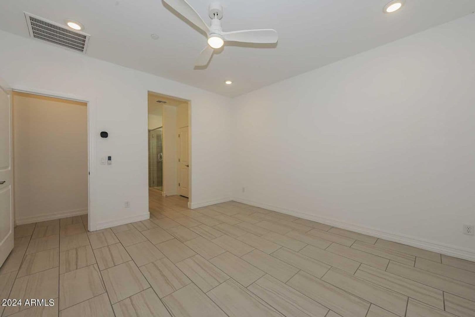 Peoria House: 29758 N 114th Dr