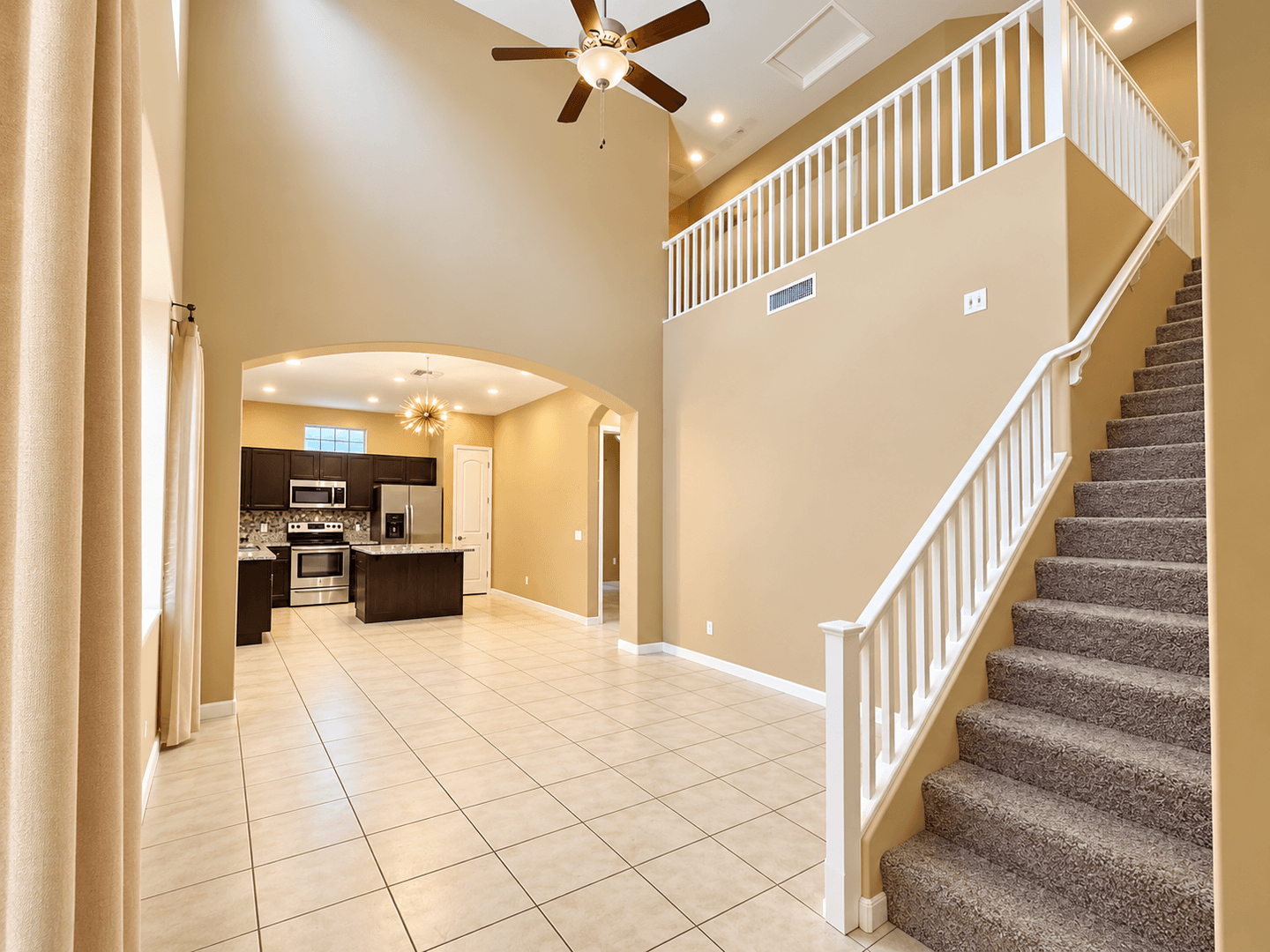 Mesa House: 1367 S Country Club Dr #1132